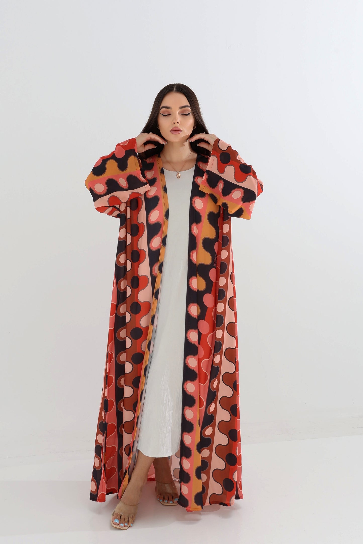 Retro Polka Wave Abaya with Scarf